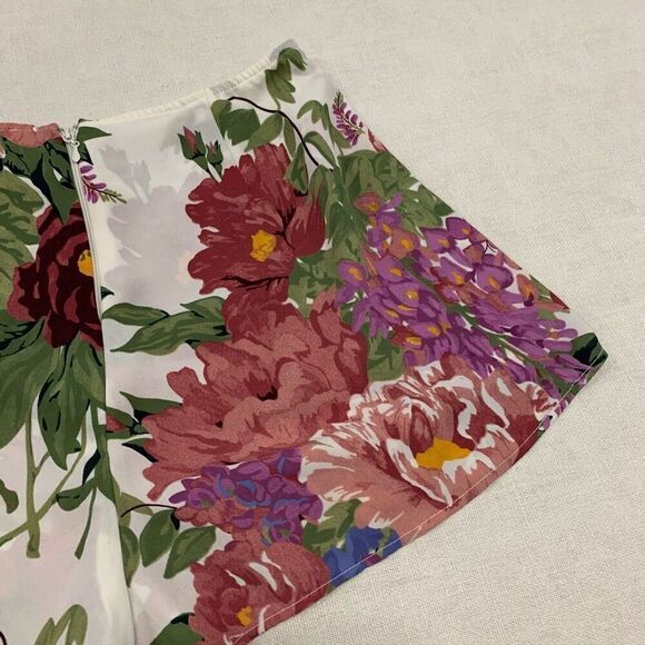 Show Me Your MuMu Sz S high waist floral chiffon zipper pleated pockets shorts - Picture 7 of 10